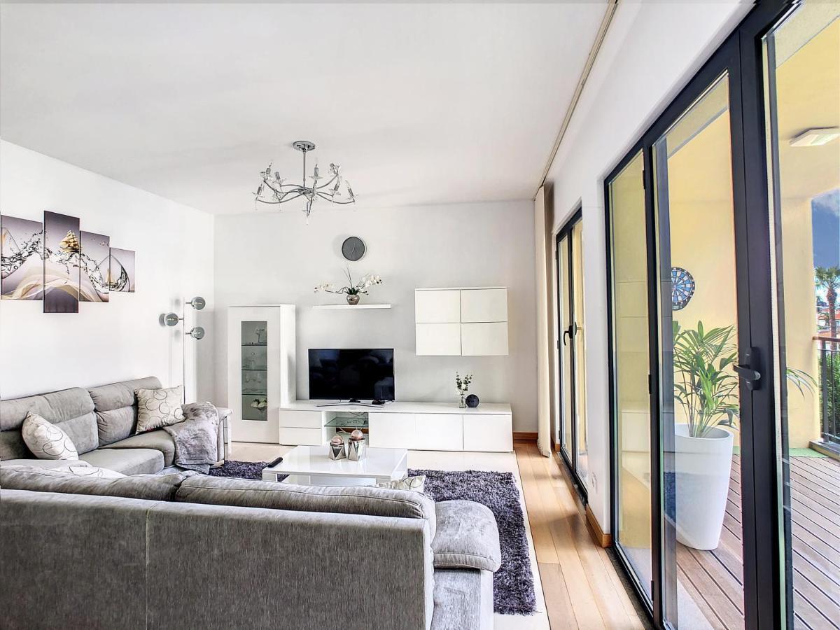 Samya Apartment By Lovelystay Funchal  Extérieur photo